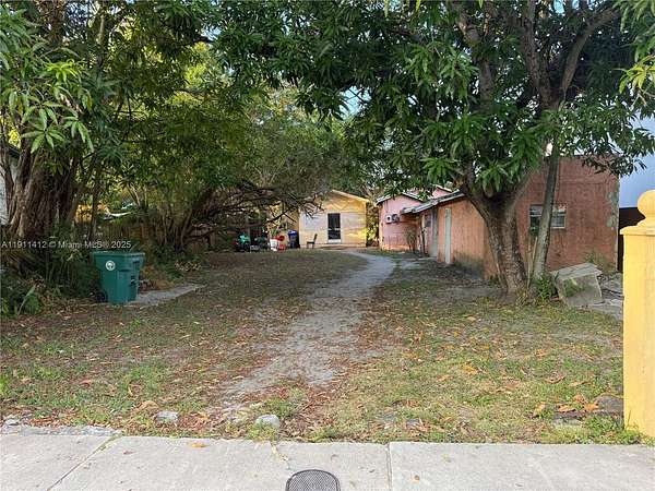 0.15 Acres of Residential Land for Sale in Miami, Florida