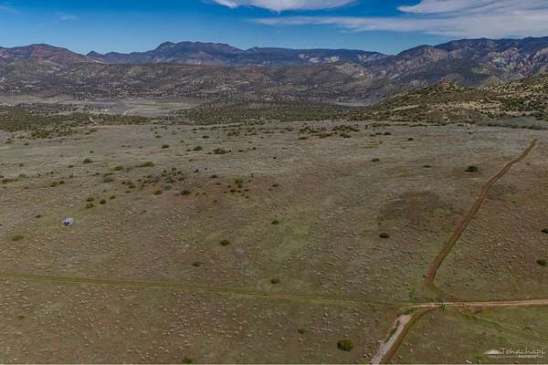 19.6 Acres of Agricultural Land for Sale in Tehachapi, California