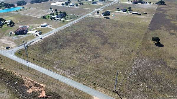 3.15 Acres of Residential Land for Sale in La Vernia, Texas