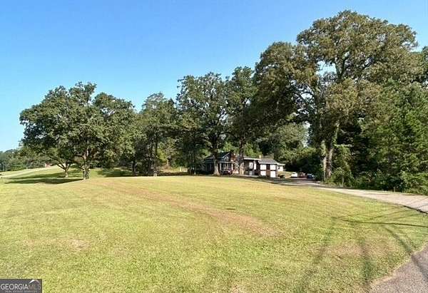 2.23 Acres of Residential Land with Home for Sale in Lanett, Alabama