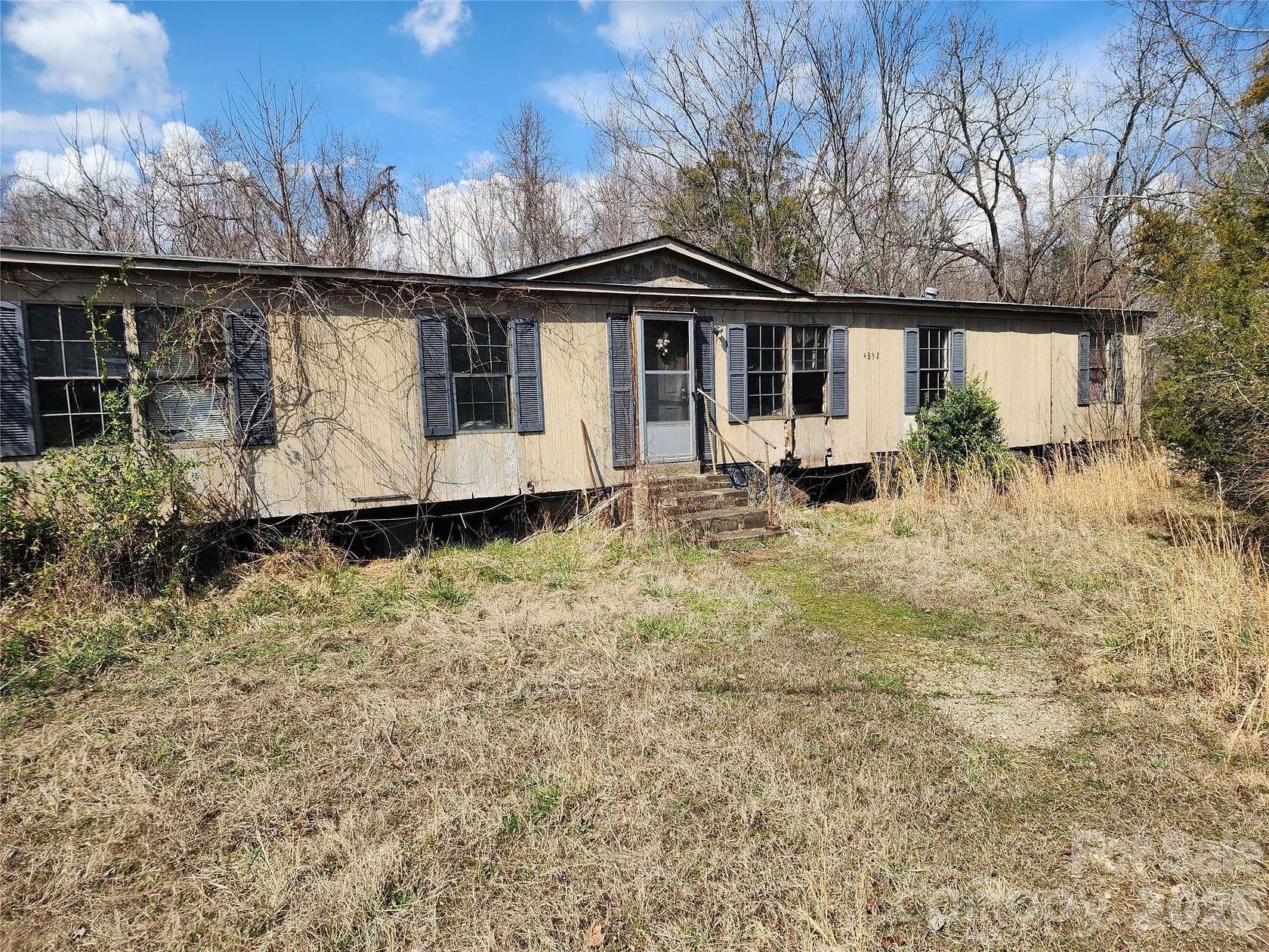 1 Acre of Residential Land for Sale in Newton, North Carolina