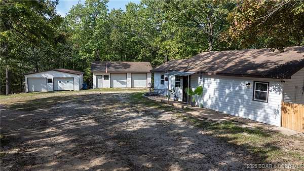 3.8 Acres of Residential Land with Home for Sale in Montreal, Missouri