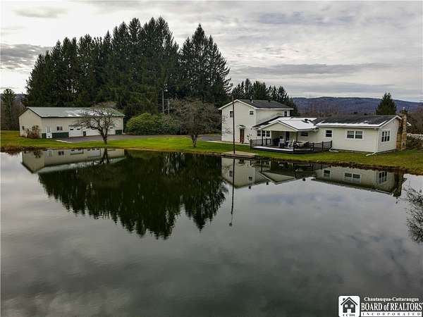 7.26 Acres of Residential Land with Home for Sale in Olean, New York