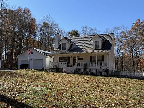 5 Acres of Land with Home for Sale in Graysville, Tennessee