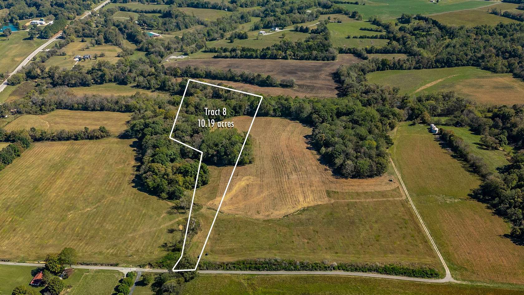 10.2 Acres of Land for Sale in Portland, Tennessee