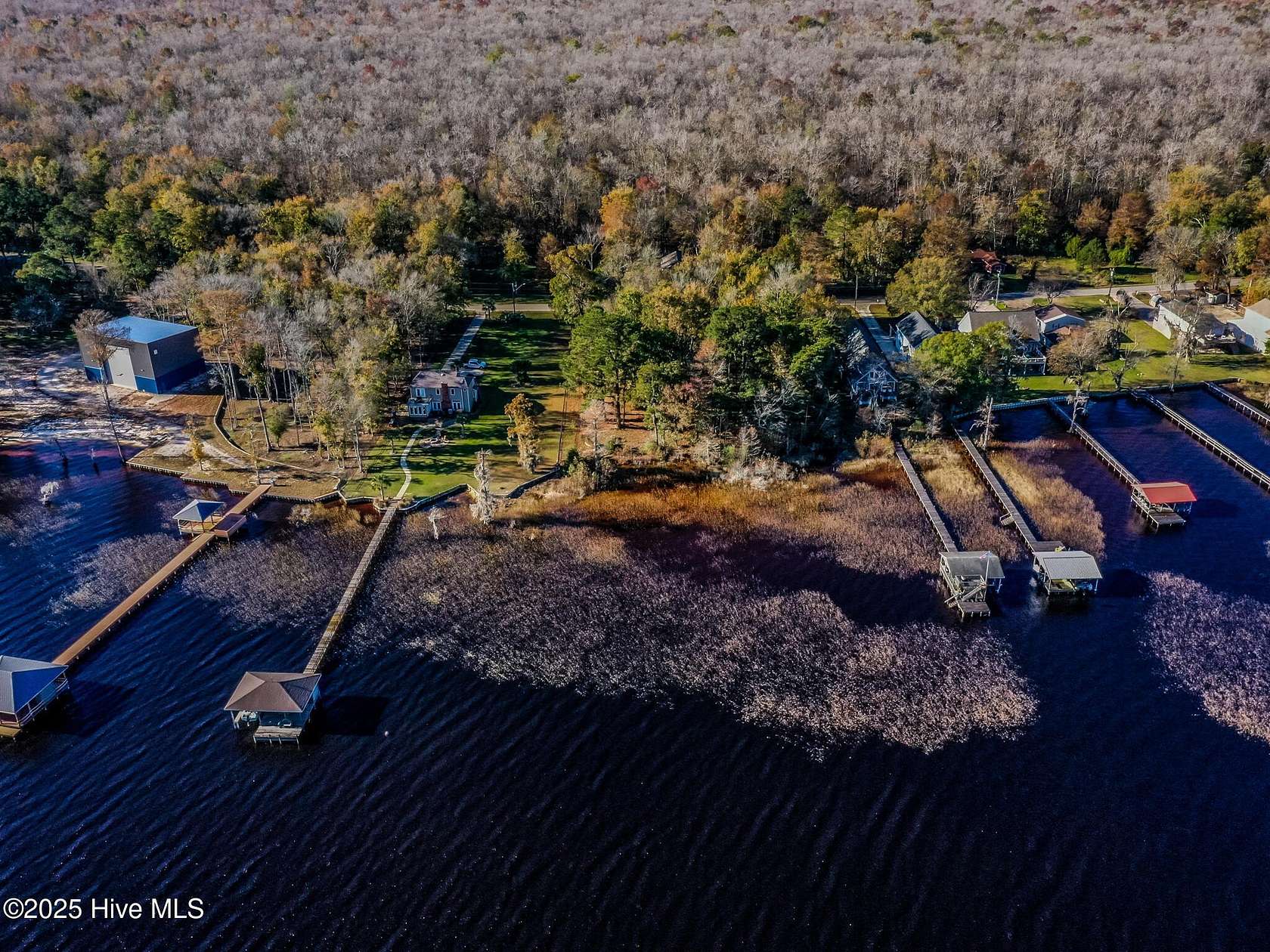 0.43 Acres of Residential Land for Sale in Lake Waccamaw, North Carolina