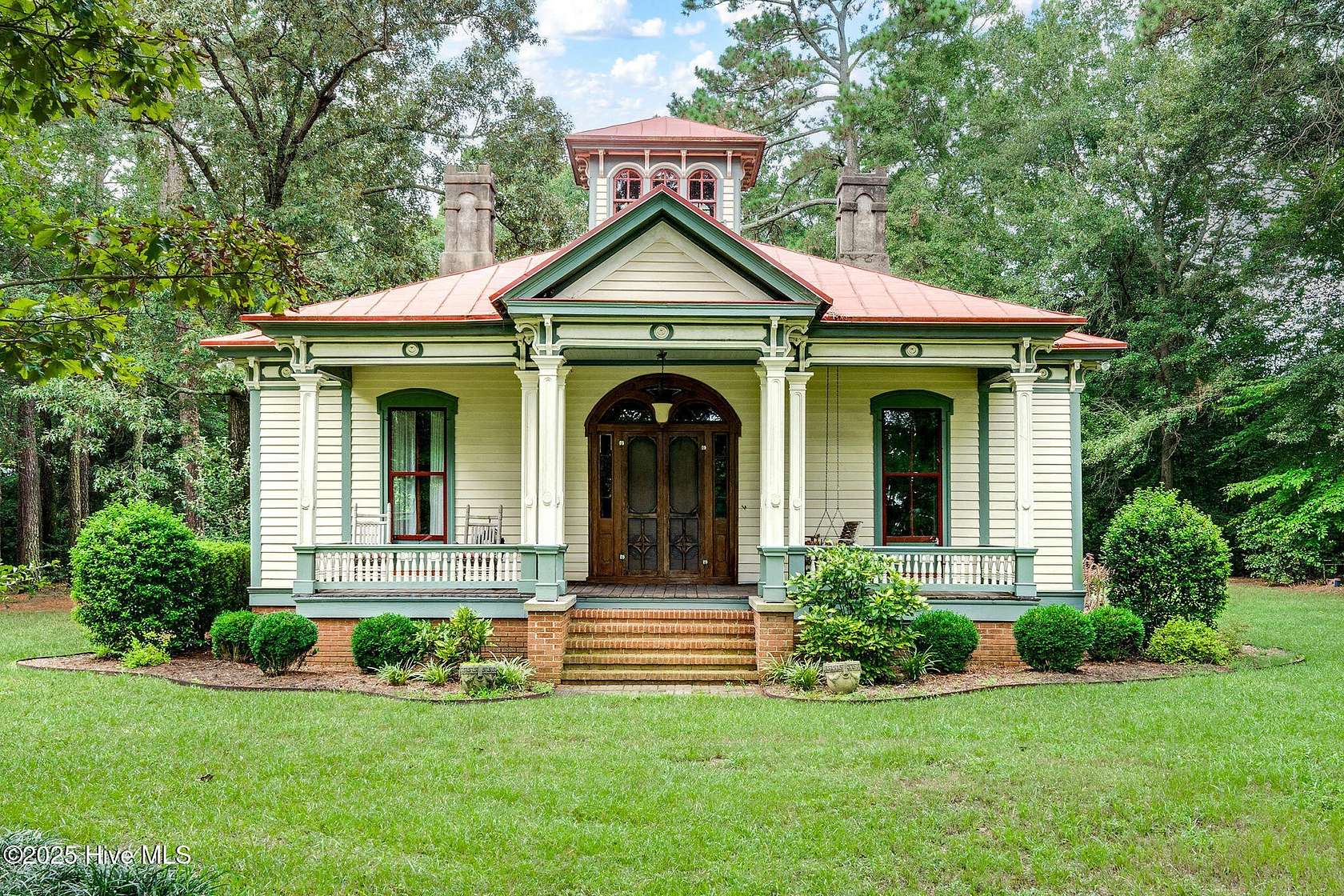 7.82 Acres of Residential Land with Home for Sale in Clinton, North Carolina