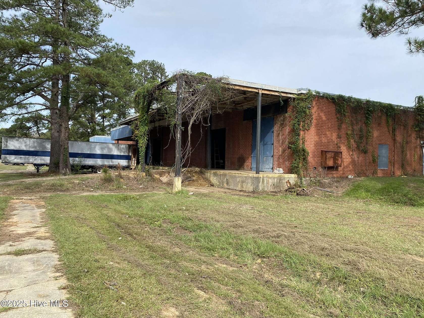 12 Acres of Improved Commercial Land for Sale in Whiteville, North Carolina