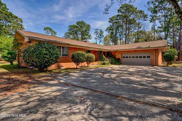 2.4 Acres of Residential Land with Home for Lease in Wilmington, North Carolina