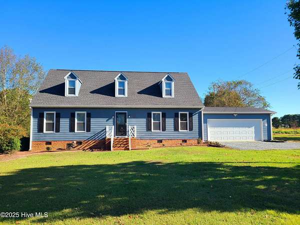 2 Acres of Residential Land with Home for Sale in Clinton, North Carolina