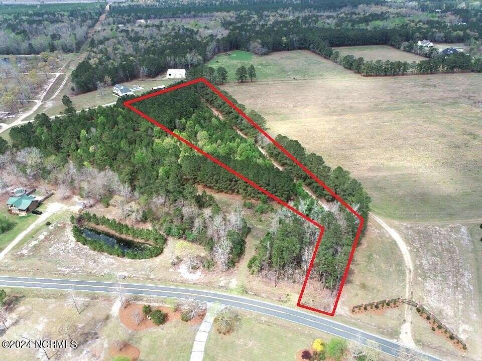 5 Acres of Residential Land for Sale in Elizabethtown, North Carolina