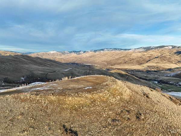 10.5 Acres of Land for Sale in Horseshoe Bend, Idaho