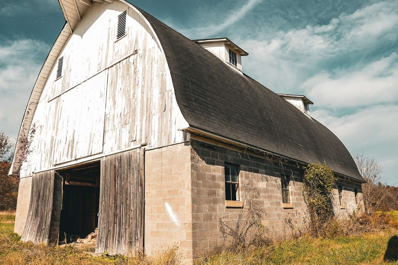 100 Acres of Recreational Land & Farm for Sale in Willow Wood, Ohio