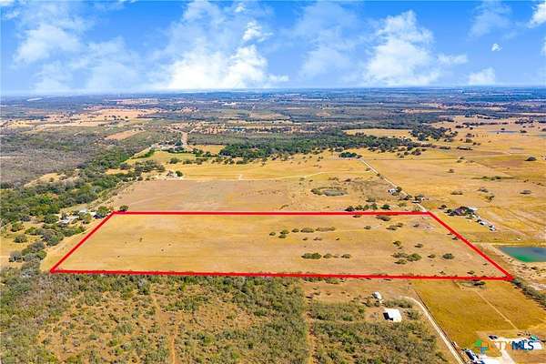 50 Acres of Land for Sale in Seguin, Texas