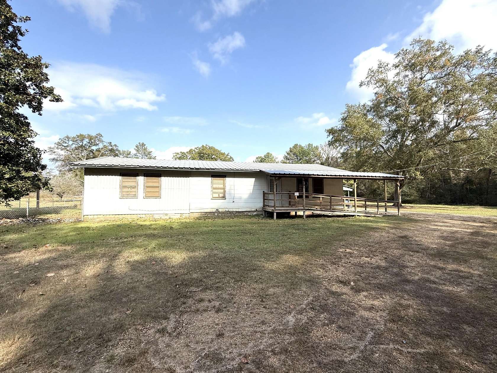 6.2 Acres of Residential Land with Home for Sale in Columbus, Mississippi