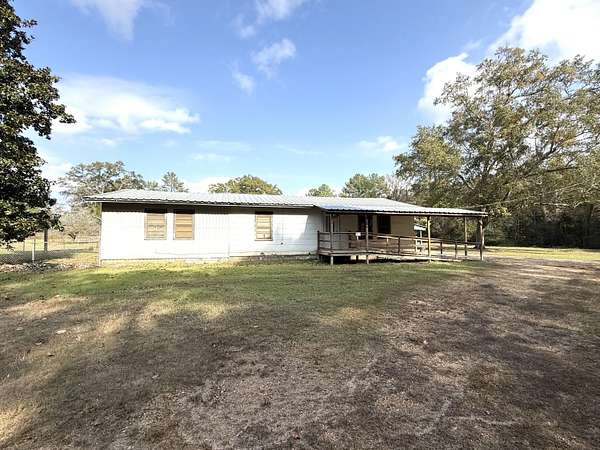 6.2 Acres of Residential Land with Home for Sale in Columbus, Mississippi