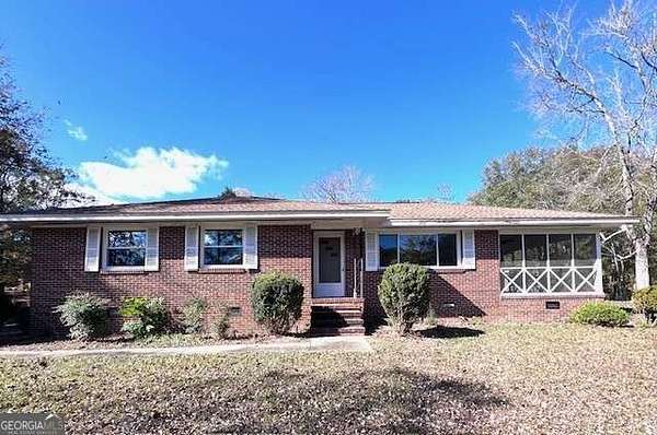 5.14 Acres of Residential Land with Home for Sale in Greensboro, Georgia