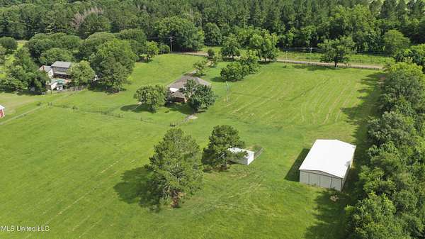 14 Acres of Agricultural Land for Sale in Canton, Mississippi