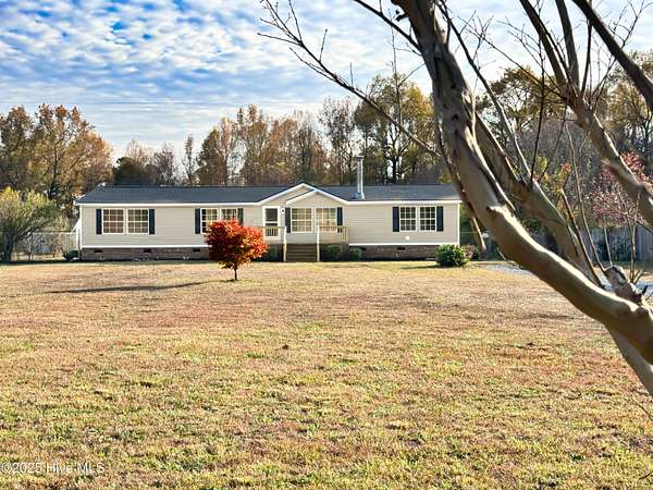 2 Acres of Residential Land with Home for Sale in Selma, North Carolina