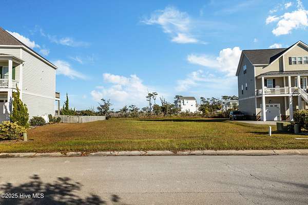 0.34 Acres of Residential Land for Sale in Morehead City, North Carolina