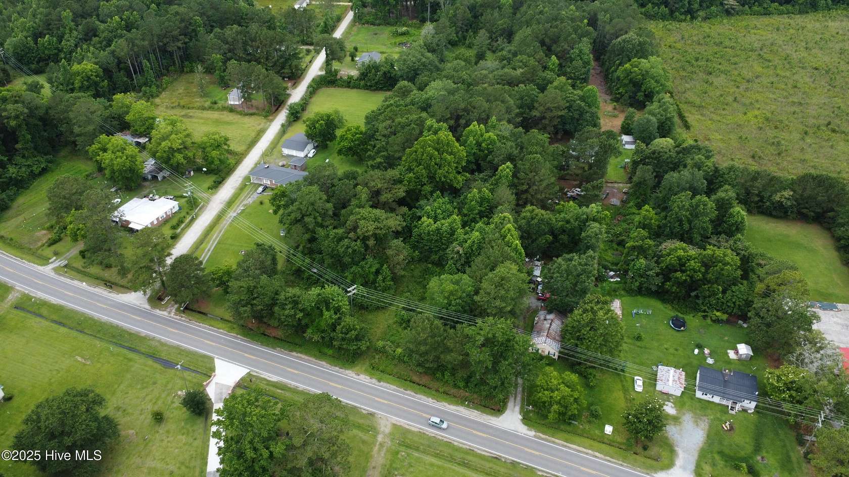 21.3 Acres of Recreational & Residential Land for Sale in Burgaw, North Carolina