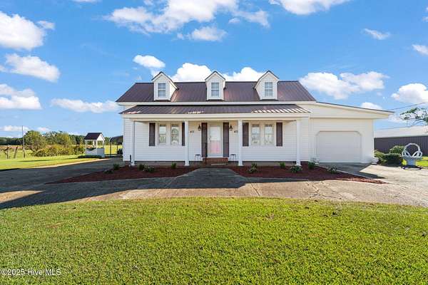 11 Acres of Land with Home for Sale in Four Oaks, North Carolina