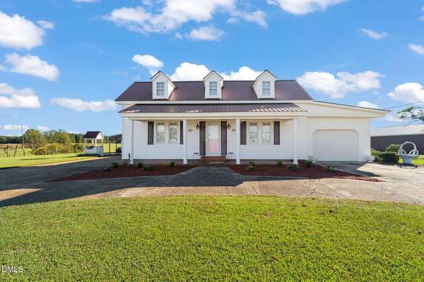 11 Acres of Land with Home for Sale in Four Oaks, North Carolina