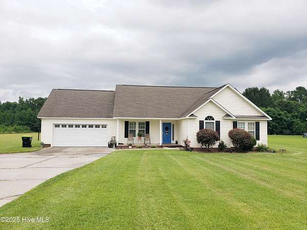 2 Acres of Residential Land with Home for Sale in Chadbourn, North Carolina