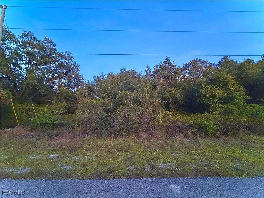 0.5 Acres of Residential Land for Sale in Lehigh Acres, Florida