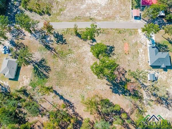 1.42 Acres of Residential Land for Sale in Big Sandy, Texas