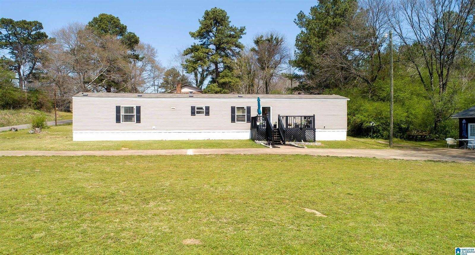 2 Acres of Mixed-Use Land for Sale in Dora, Alabama
