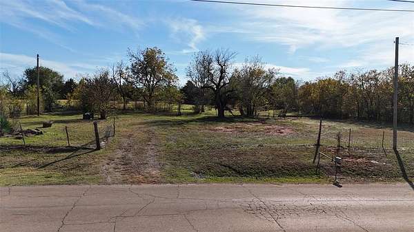 1 Acre of Residential Land for Sale in Guthrie, Oklahoma
