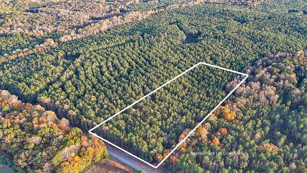7 Acres of Land for Sale in La Fayette, Alabama