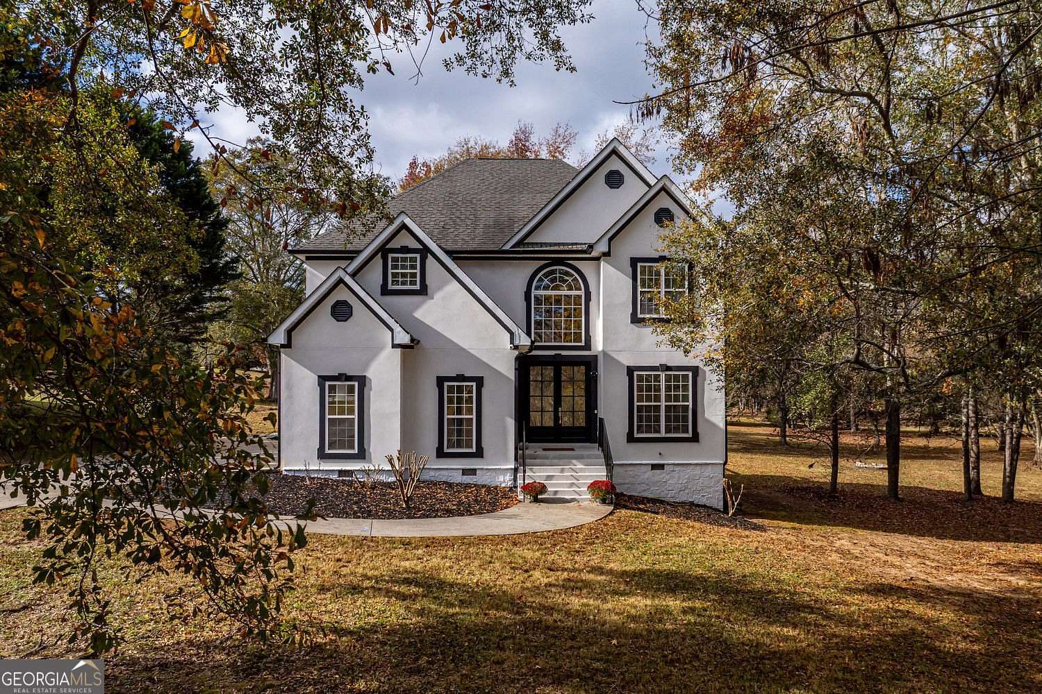 1.5 Acres of Residential Land with Home for Sale in Hoschton, Georgia