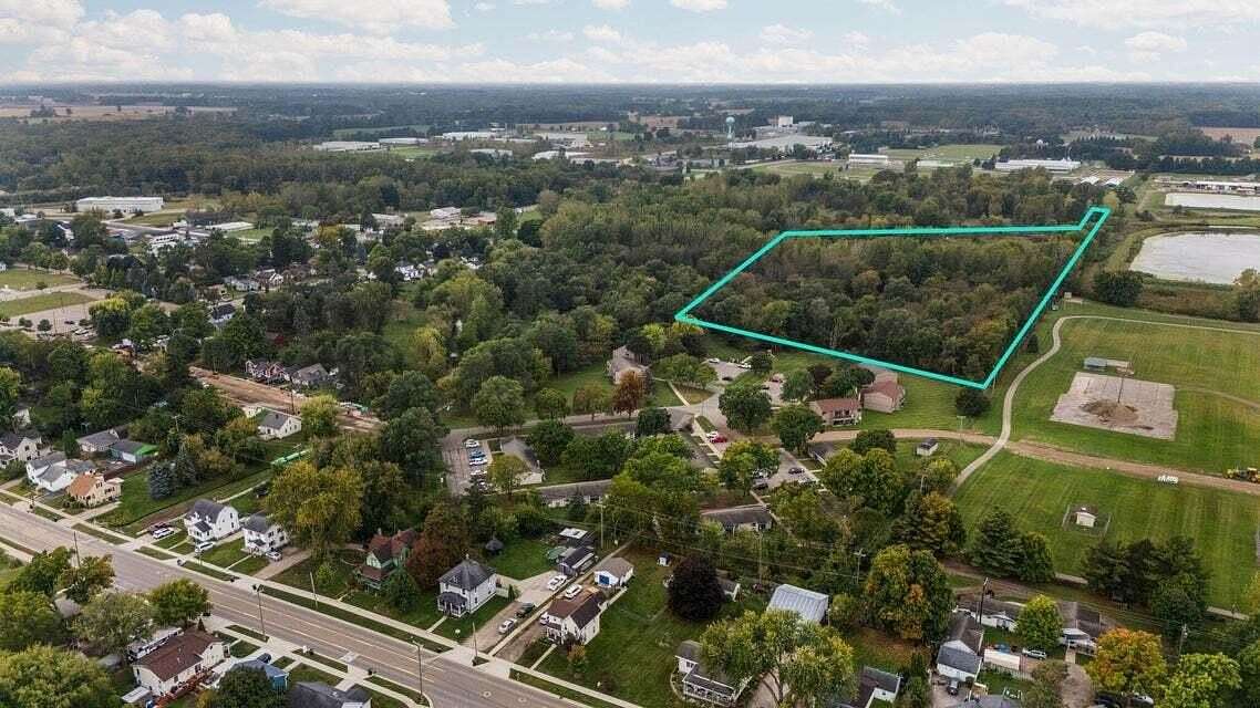 28.5 Acres of Land for Sale in Fowlerville, Michigan