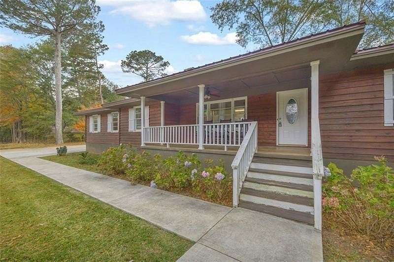 1.59 Acres of Residential Land with Home for Sale in Winterville, Georgia