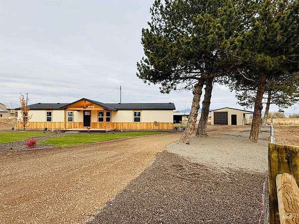 5 Acres of Land with Home for Sale in Mountain Home, Idaho