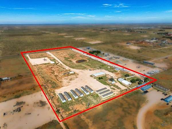 11.4 Acres of Commercial Land for Sale in Gardendale, Texas