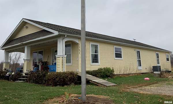 10 Acres of Land with Home for Sale in Lacon, Illinois