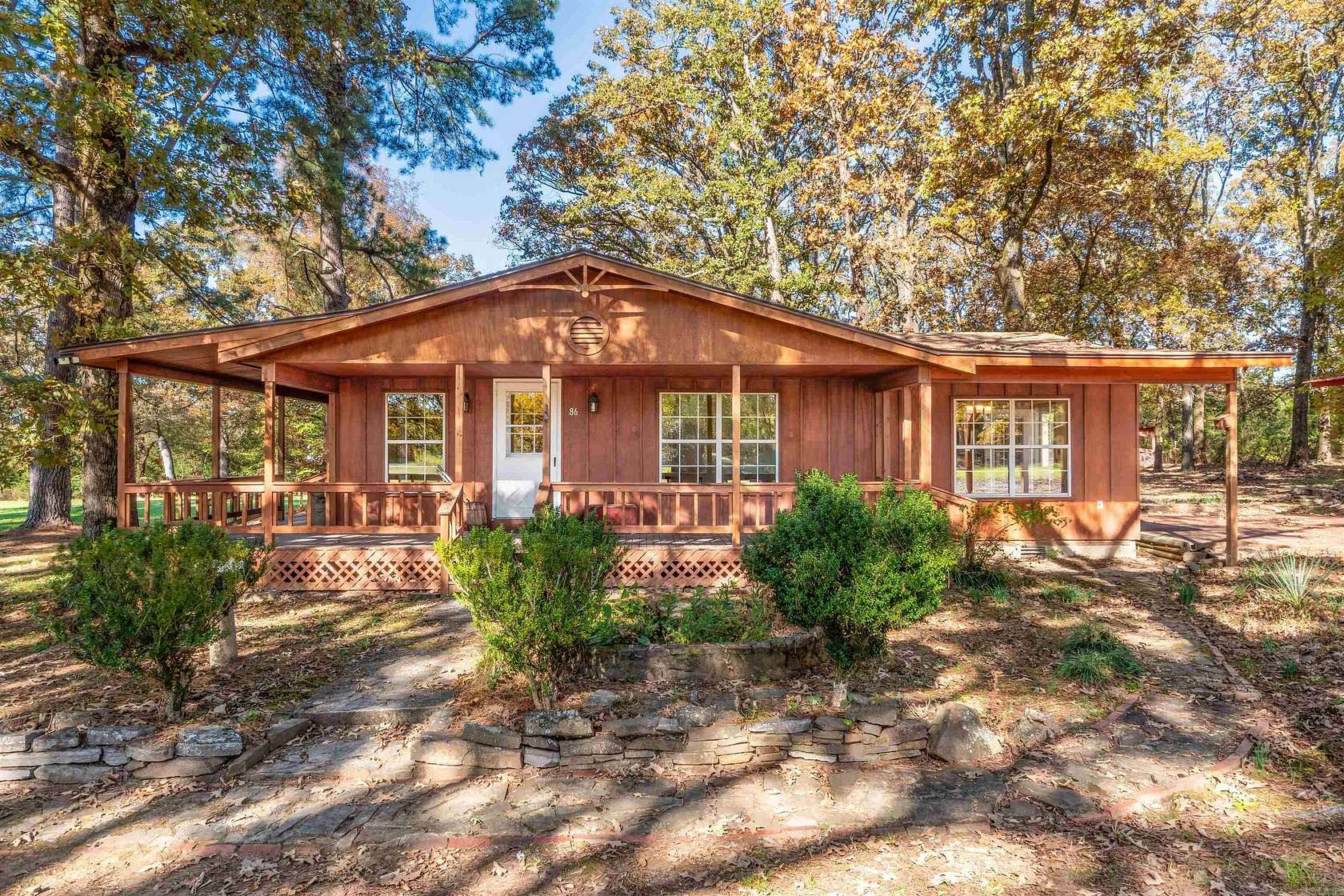 20 Acres of Land with Home for Sale in Greenbrier, Arkansas