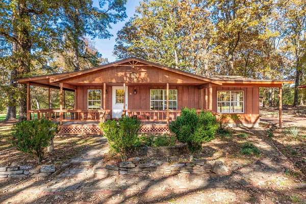 20 Acres of Land with Home for Sale in Greenbrier, Arkansas