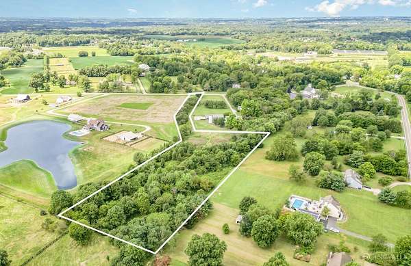 5 Acres of Residential Land for Sale in Hamilton Township, Ohio