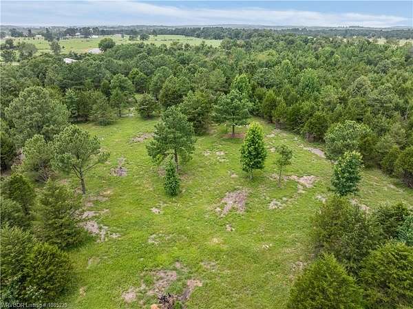 7.22 Acres of Residential Land for Sale in Alma, Arkansas