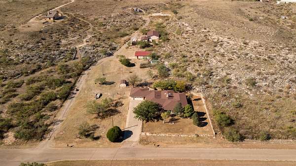 5.17 Acres of Residential Land with Home for Sale in Amarillo, Texas