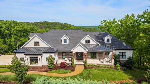 1.84 Acres of Land with Home for Sale in Ooltewah, Tennessee