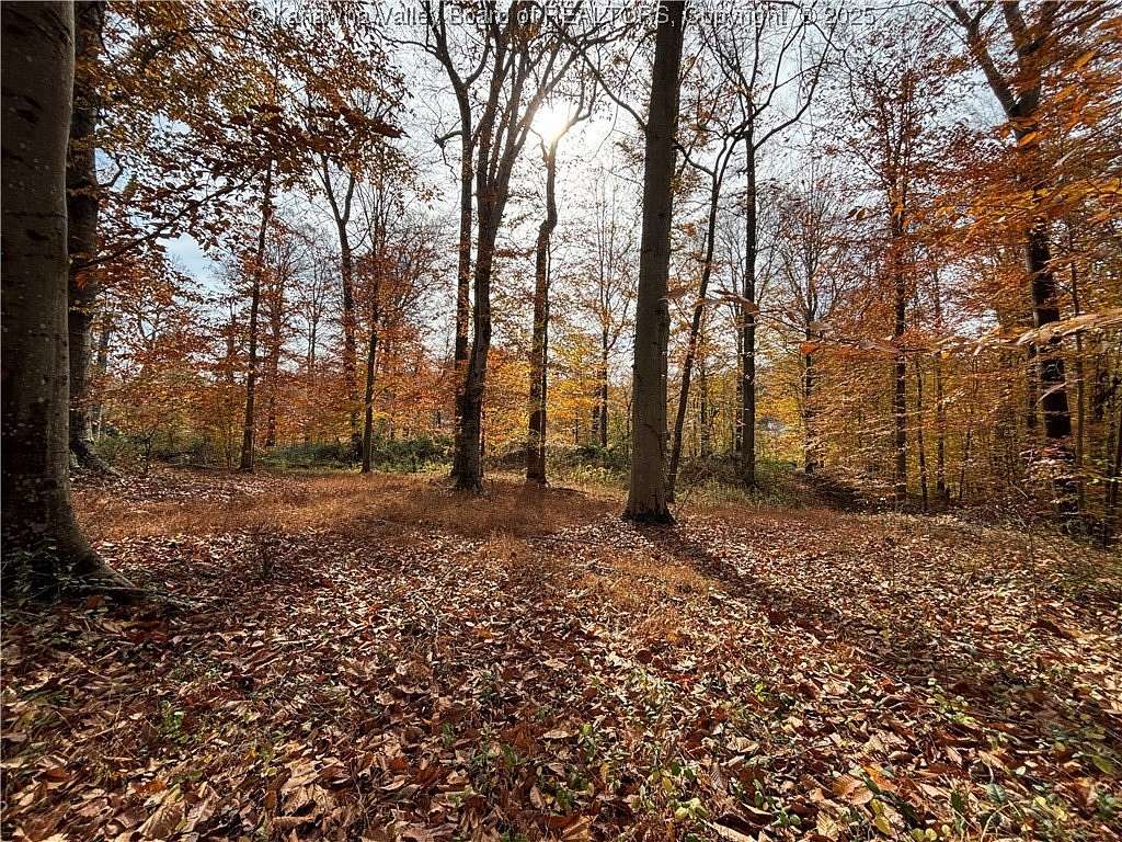 6.45 Acres of Residential Land for Sale in St. Albans, West Virginia