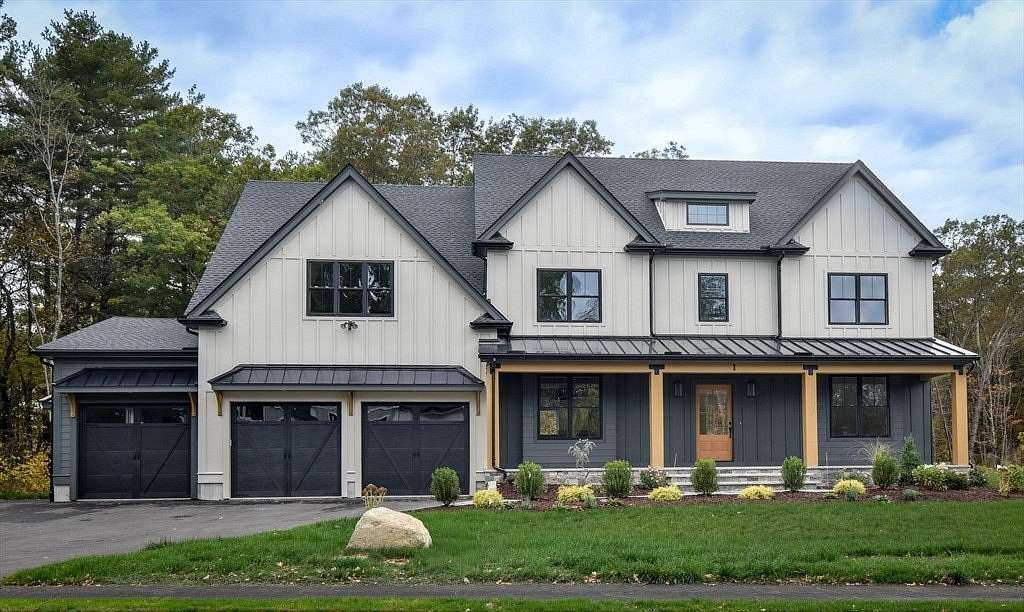 2.48 Acres of Residential Land with Home for Sale in Hopkinton, Massachusetts