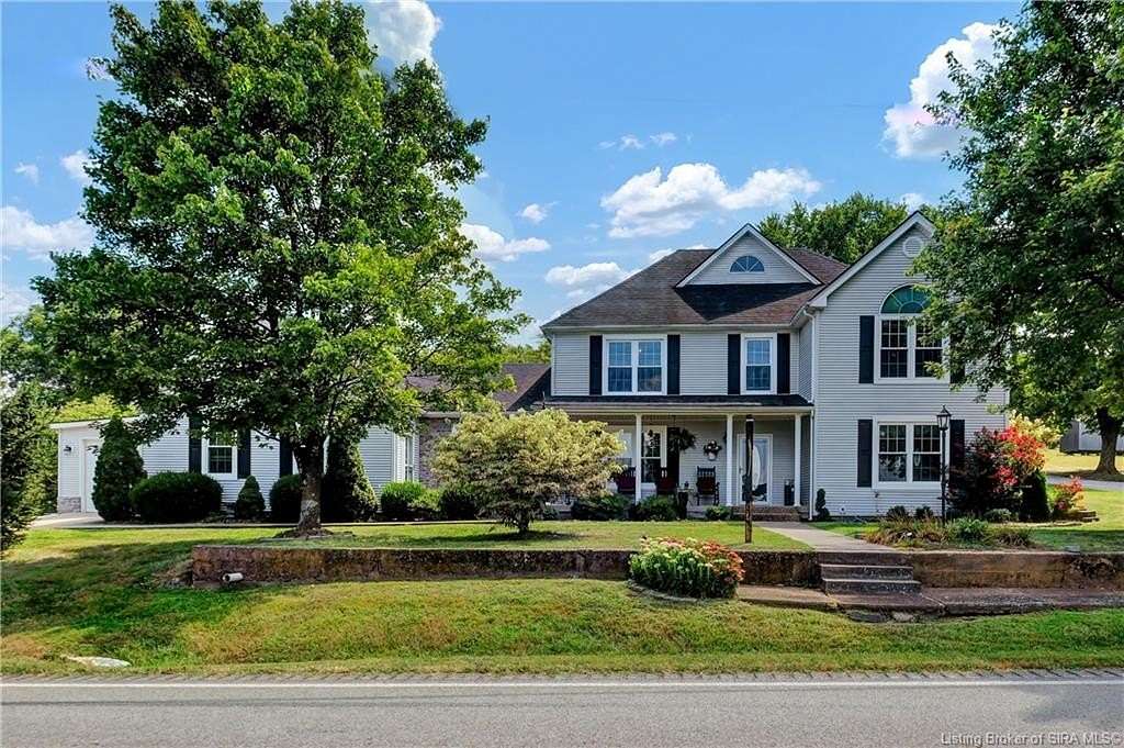 1.62 Acres of Land with Home for Sale in Loretto, Kentucky