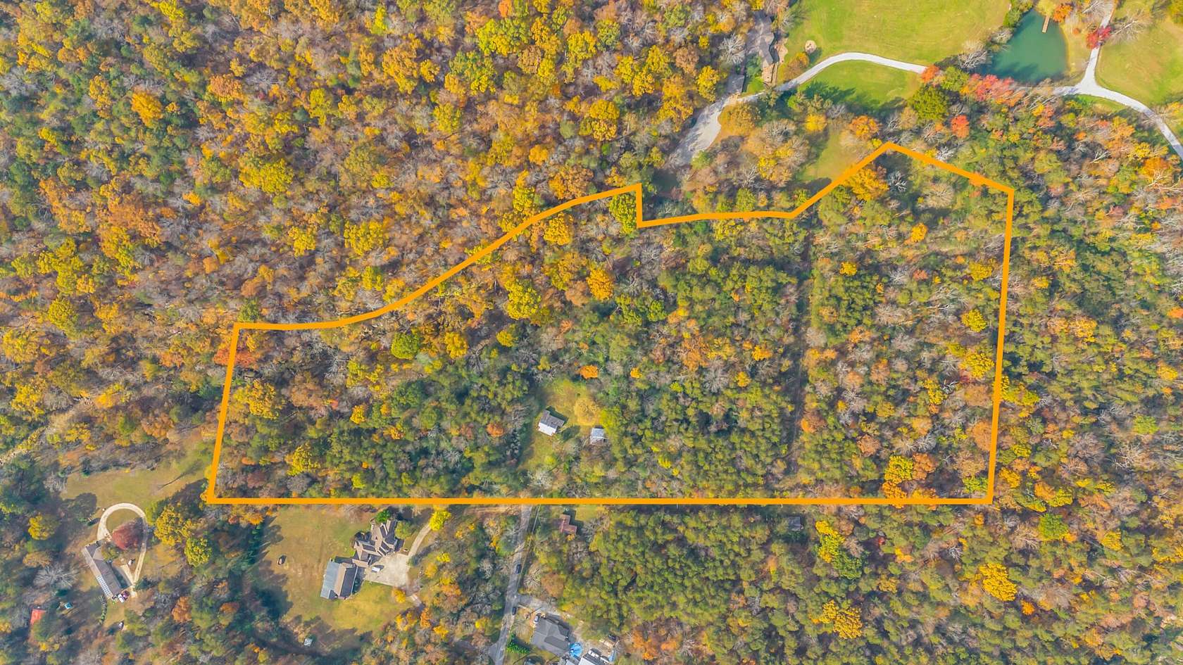 13 Acres of Land for Sale in Hixson, Tennessee