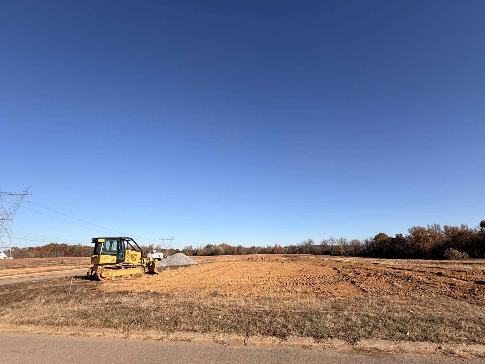 1.83 Acres of Residential Land with Home for Sale in Clarksville, Tennessee